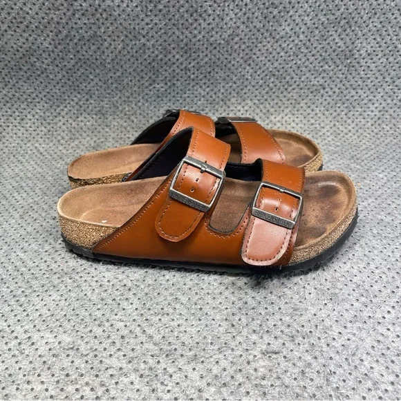 Birkenstock Brown Sandals with Adjustable Straps and Contoured Footbed - Picture 5 of 8
